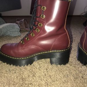 Dr. Martin Leona Boot size 8